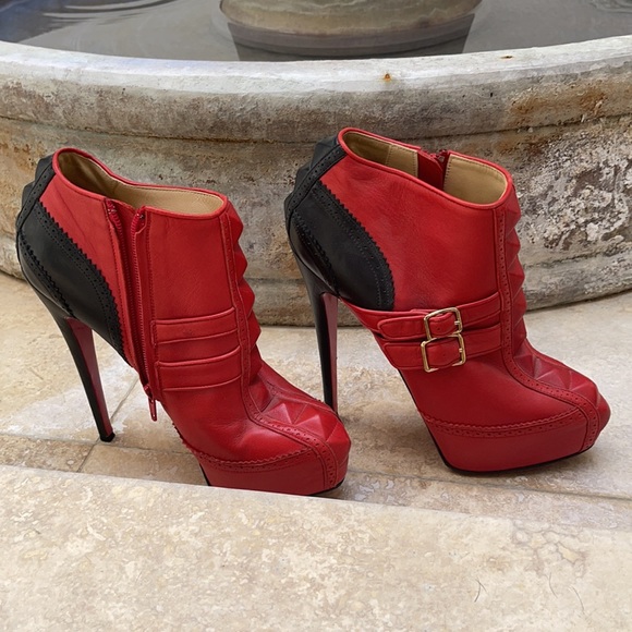 Christian Louboutin Sky-High Scarlet Heels - Picture 2 of 11